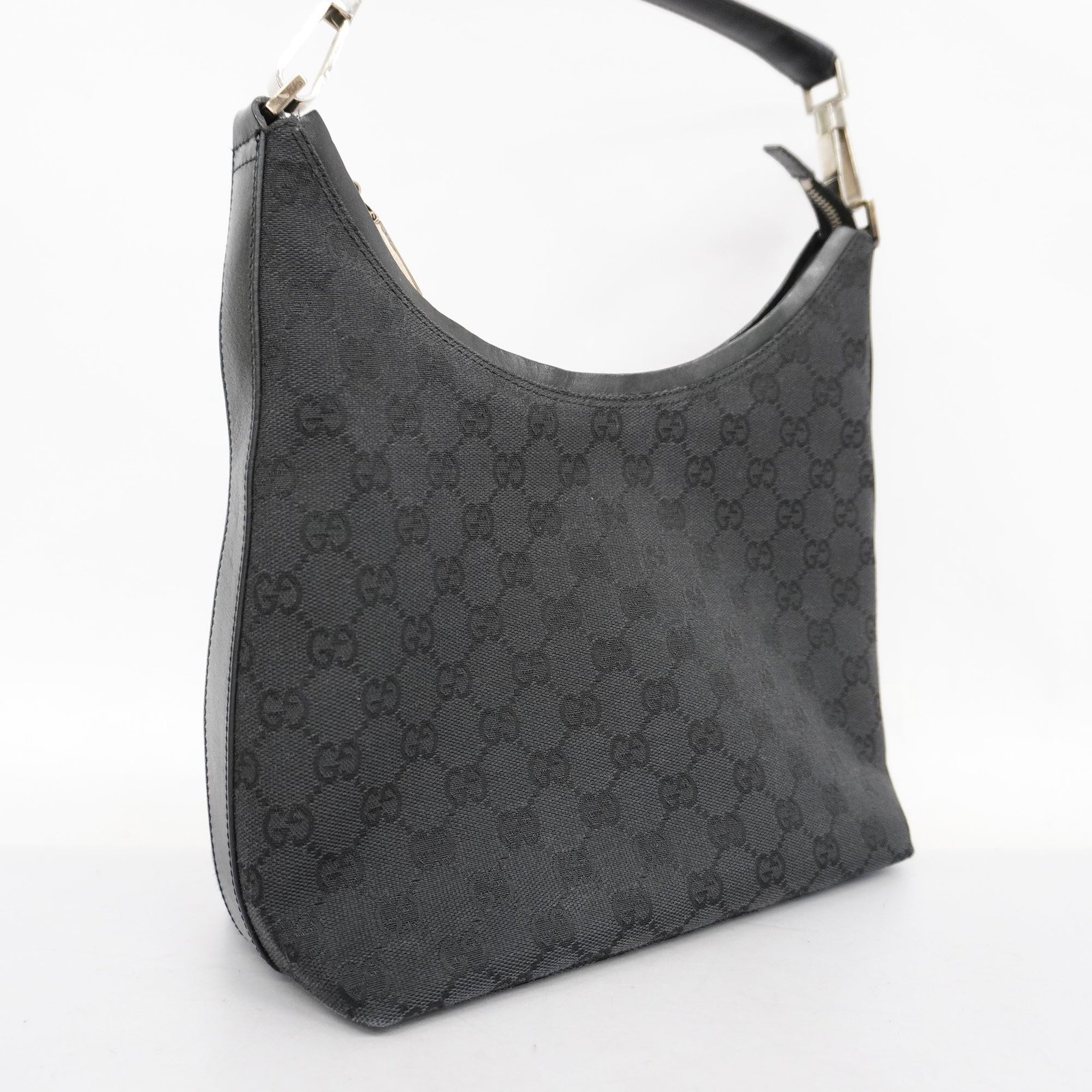 GUCCI 000 0602 Women's GG Canvas Hand Bag Black | AlmaBagz