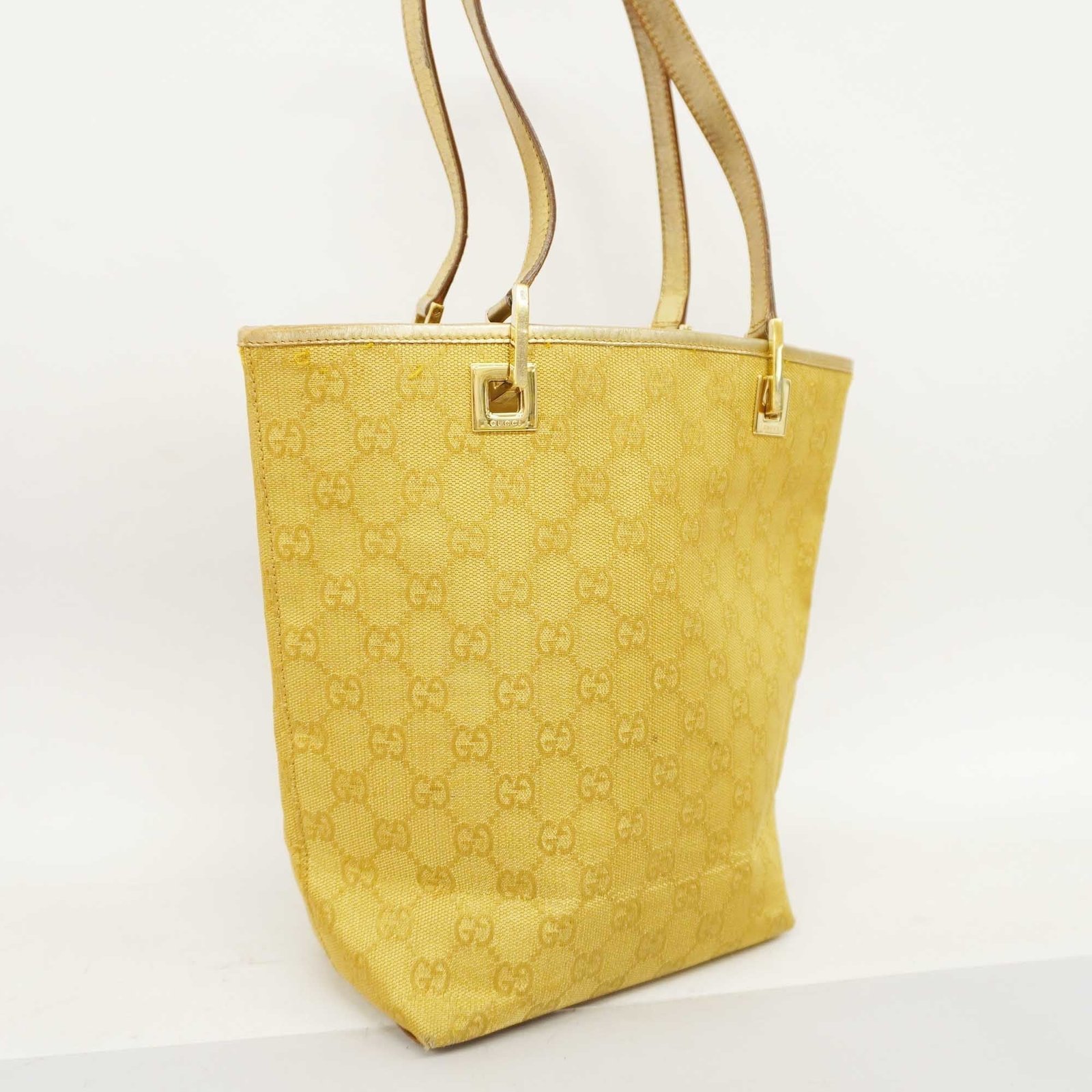 GUCCIAuth 002 1099 Women's GG Canvas Tote Bag Gold | AlmaBagz