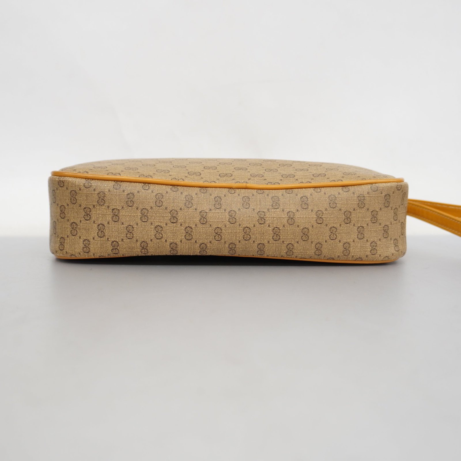 GUCCI Micro GG Clutch Bag 014 14 0028 Women's PVC,Leather Clutch Bag Beige | AlmaBagz - Image 2