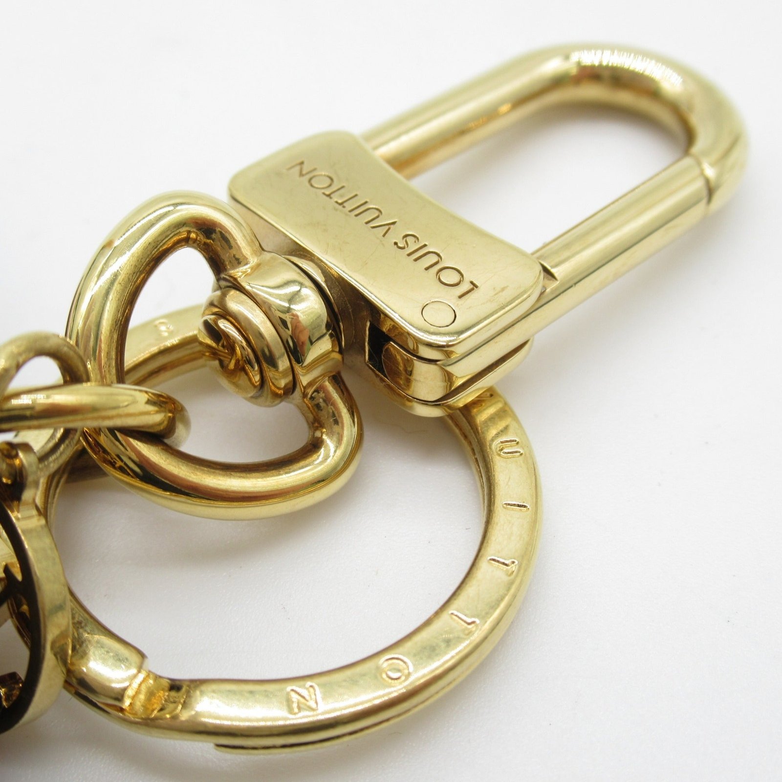 LOUIS VUITTON portocle valentine heart Pink Vernis M00268 | AlmaBagz - Image 4