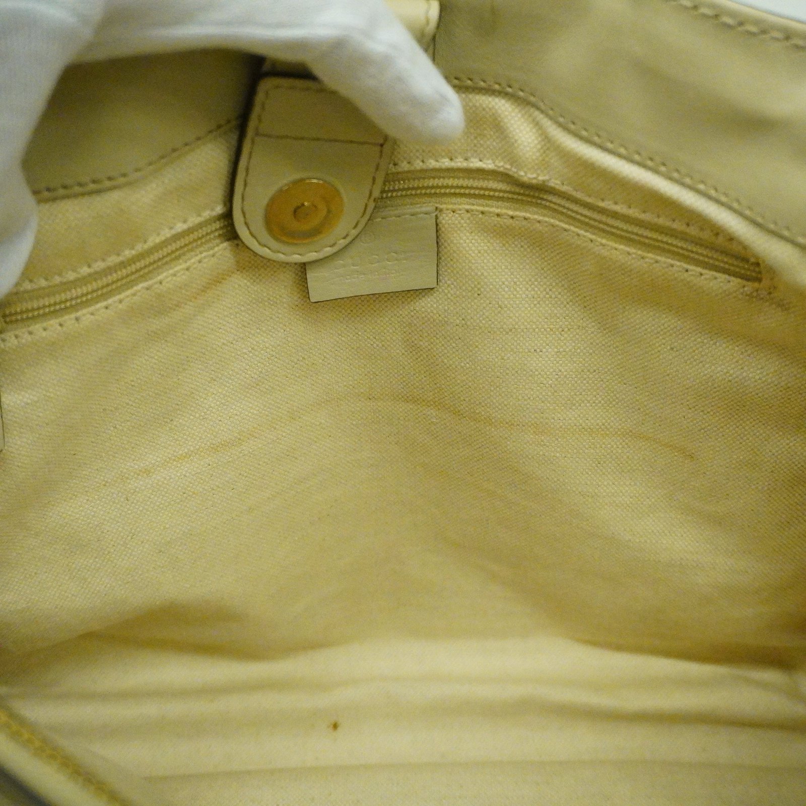 GUCCI Sukey Sima 211944 Women's Leather Tote Bag Ivory | AlmaBagz - Image 6