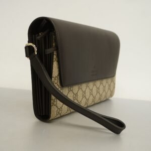 GUCCI[3ca0334]   Clutch Bag GG Supreme 386852 Leather Beige Gold metal | AlmaBagz