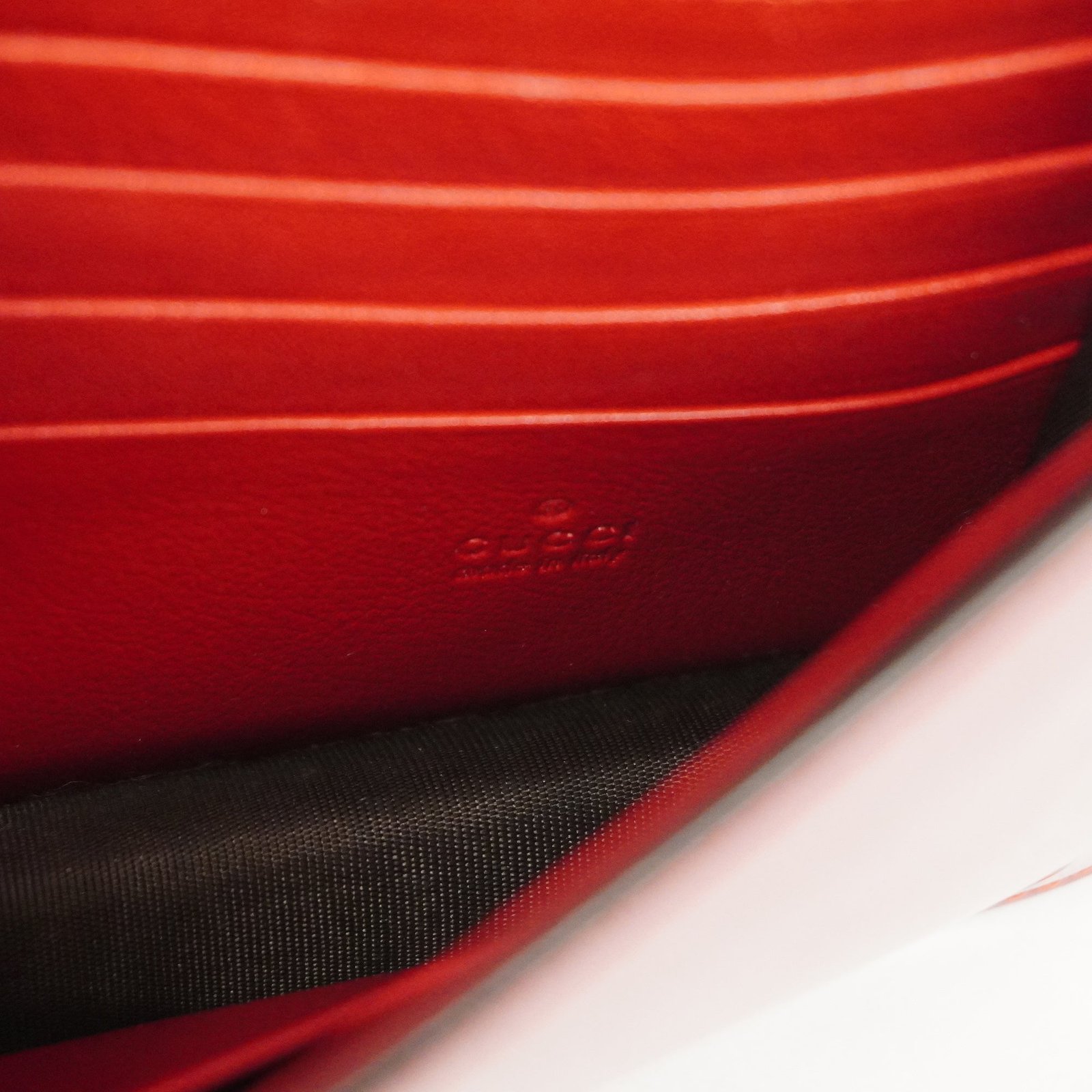 GUCCI Interlocking G 510304 Women's Leather Shoulder Bag Red Color | AlmaBagz - Image 7