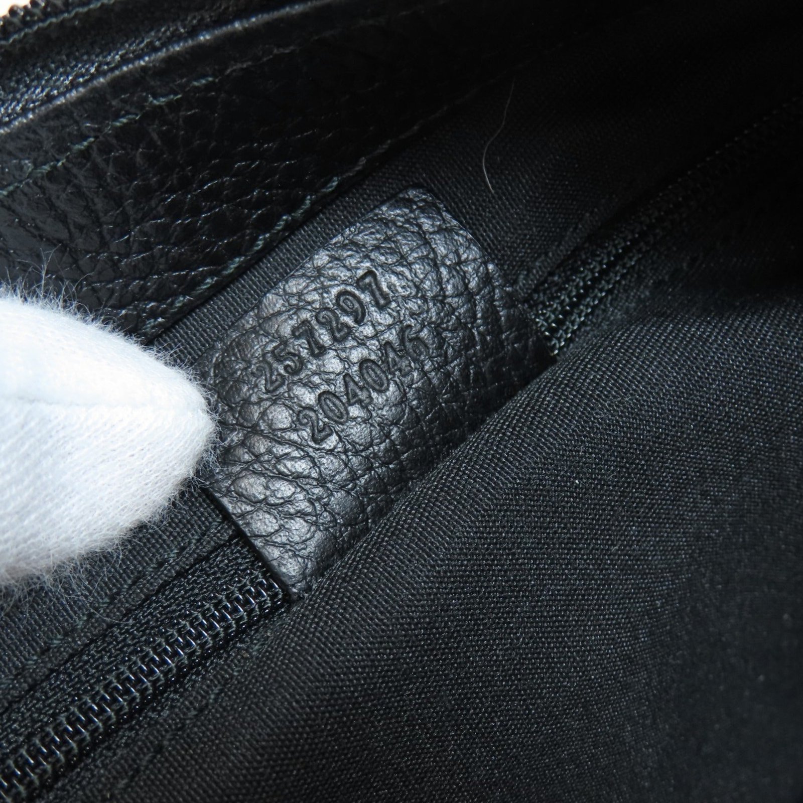 Gucci 257297 GG Outlet Shoulder Bag Canvas Ladies GUCCI | AlmaBagz - Image 6