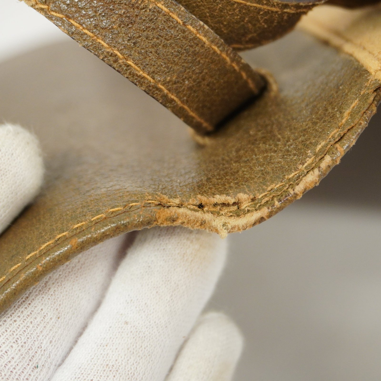 GUCCI GG Plus 122754 PVC Shoulder Bag Beige,Brown | AlmaBagz - Image 9