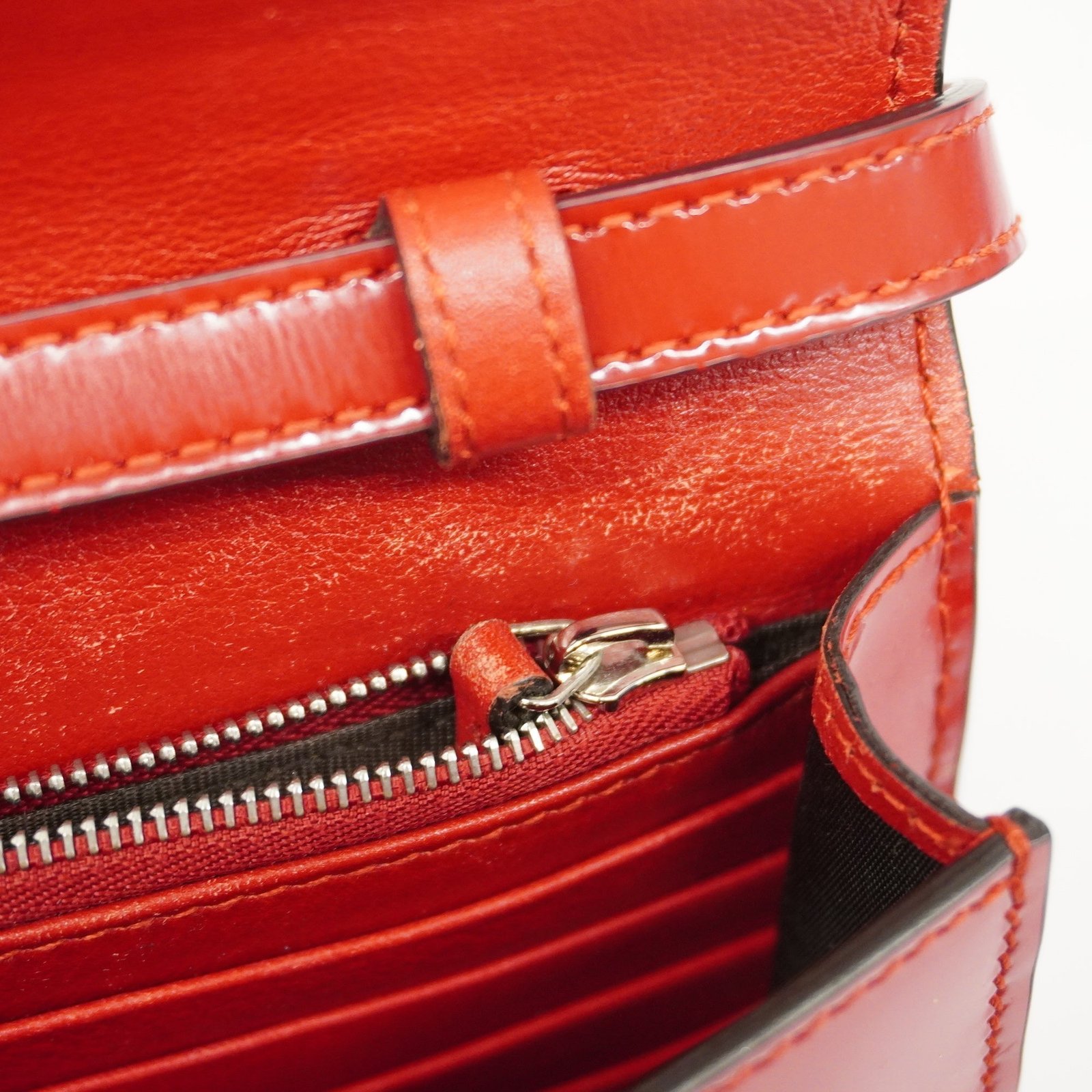 GUCCI Interlocking G 510304 Women's Leather Shoulder Bag Red Color | AlmaBagz - Image 10