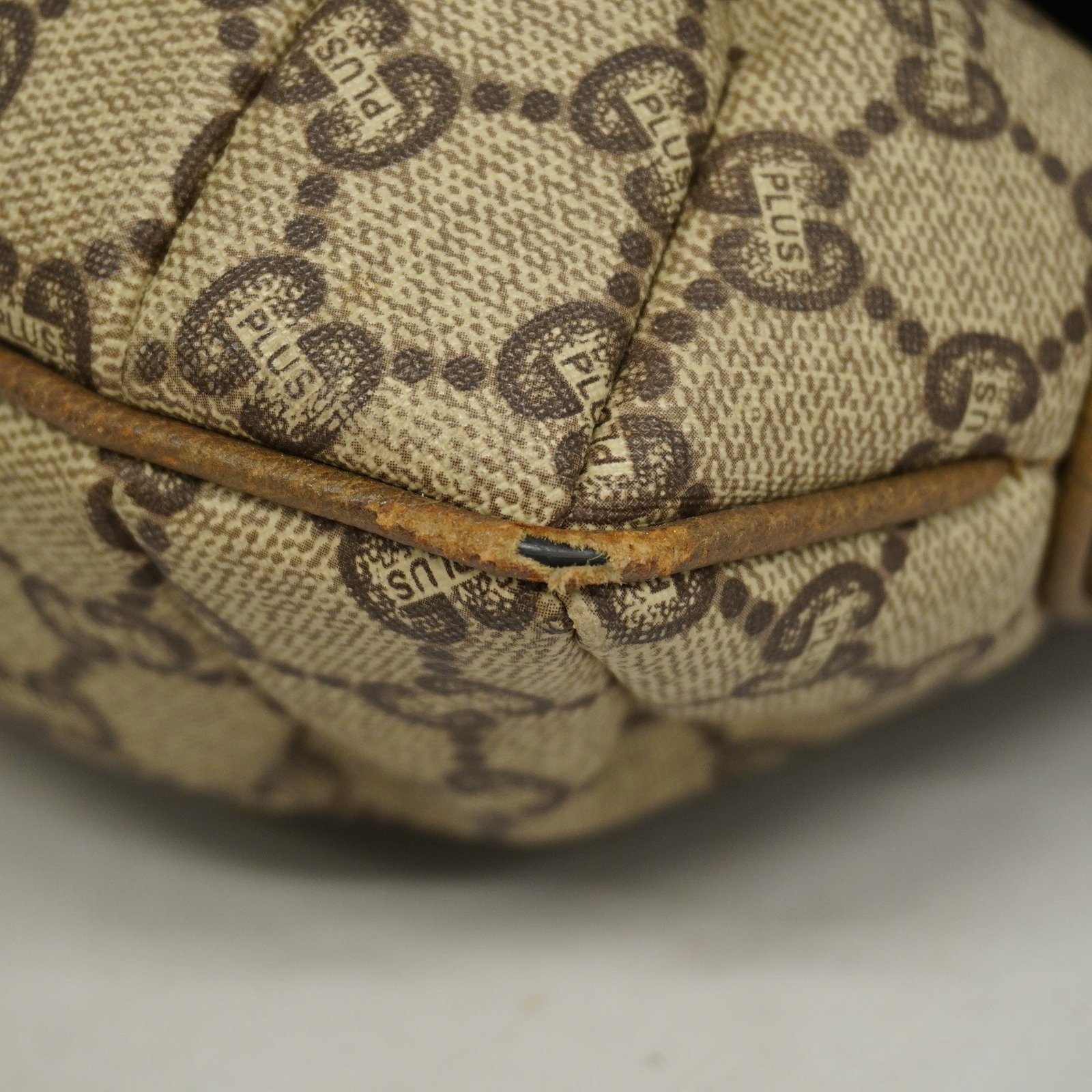 GUCCI GG Plus 122754 PVC Shoulder Bag Beige,Brown | AlmaBagz - Image 16