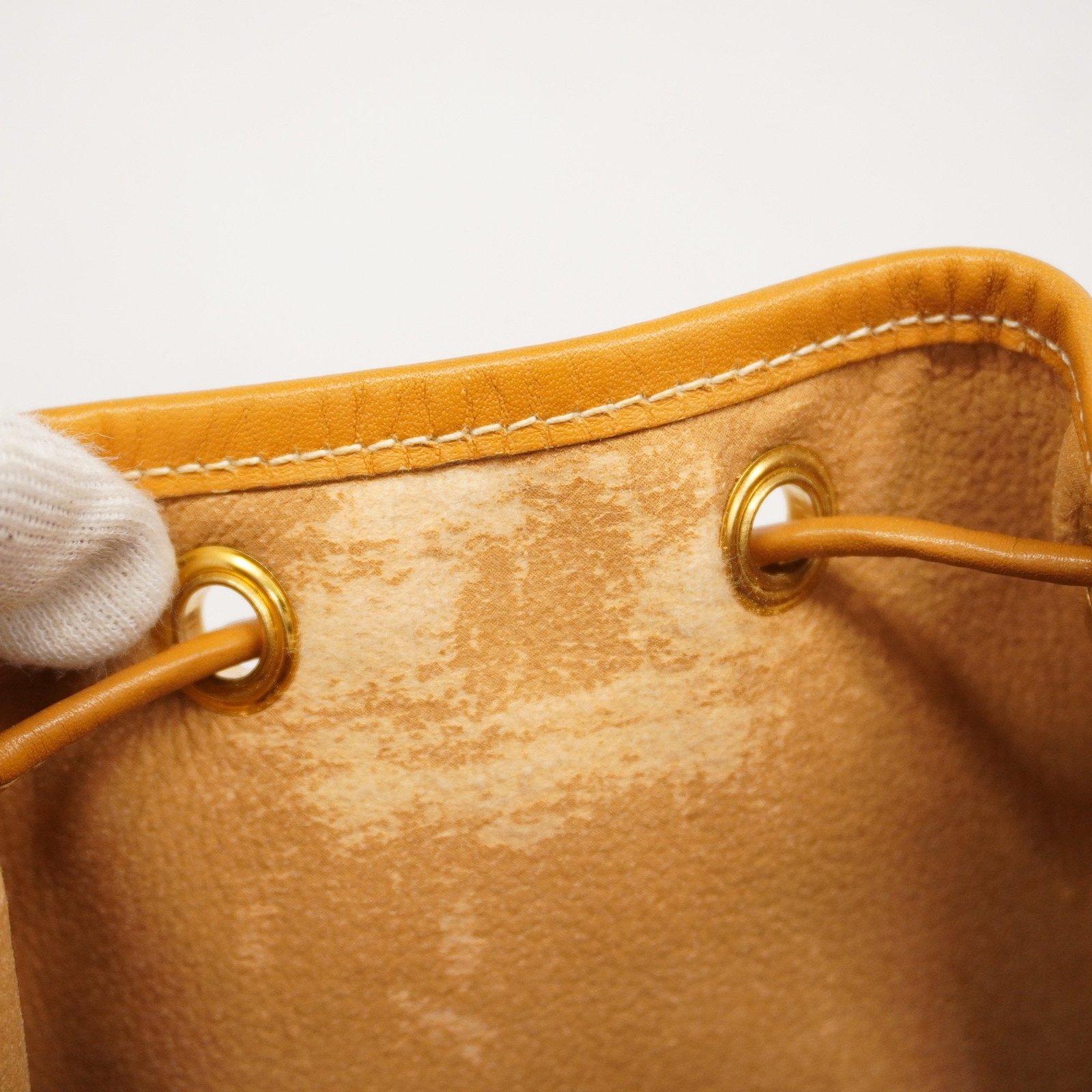 GUCCI Micro GG 001 165 0937 Women's PVC,Leather Shoulder Bag Beige | AlmaBagz - Image 8