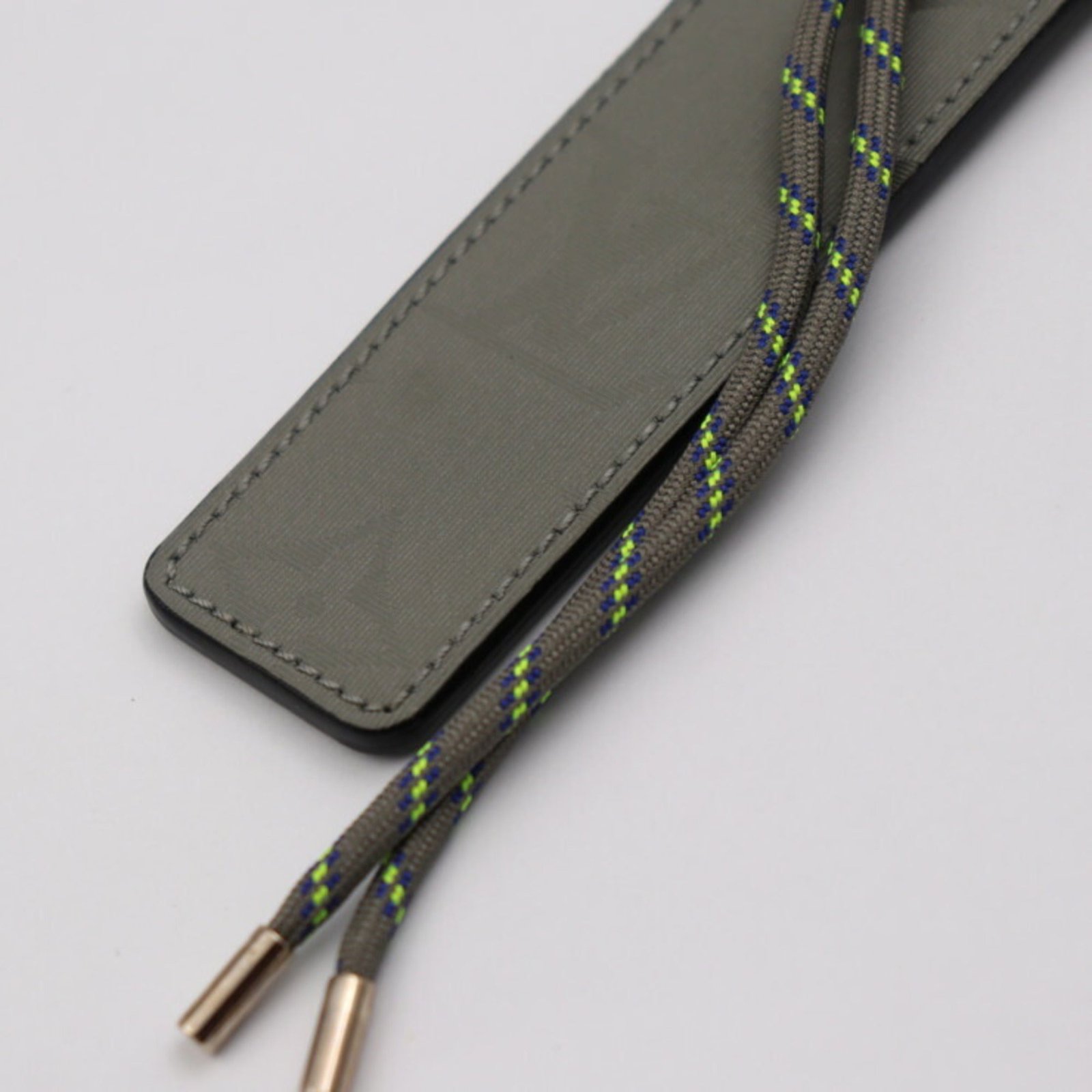 LOUIS VUITTON Portocre Tag Monogram Fluo Keychain MP2126 Titanium Canvas Gray Series Silver Hardware Key Ring Bag Charm | AlmaBagz - Image 2