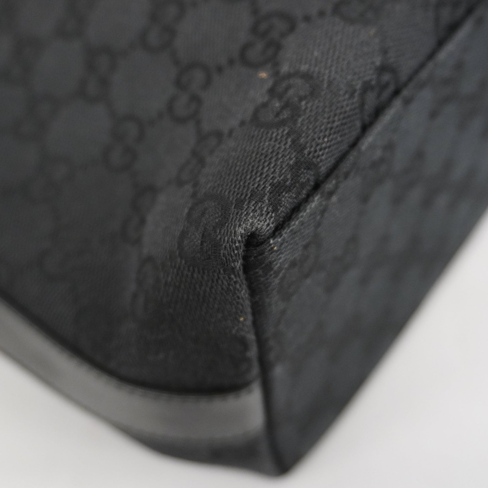 GUCCI 000 0602 Women's GG Canvas Hand Bag Black | AlmaBagz - Image 9