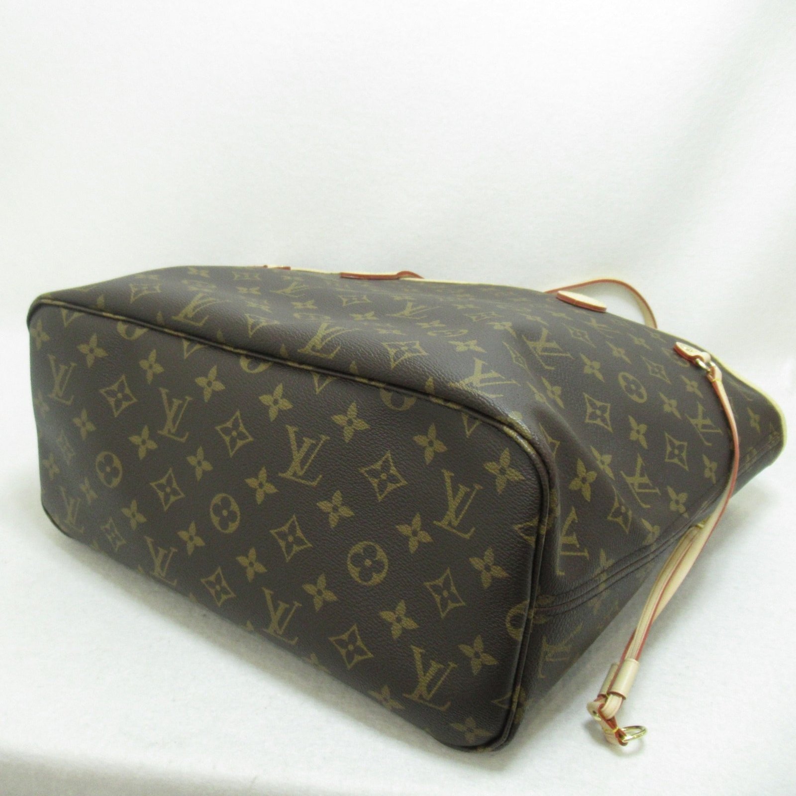 Louis Vuitton Neverfull MM Brown Cerise Monogram PVC coated canvas M41177 | AlmaBagz - Image 3