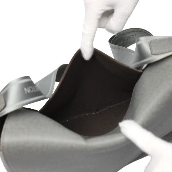 LOUIS VUITTON Shoulder Bag M32623 Taiga Leather gray Men's men's Taiga Roman MM mens Used | AlmaBagz - Image 16