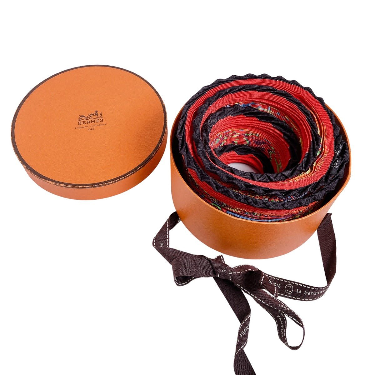 HERMES scarf silk Red Pleated scarf 100% silk unisex(Unisex) Used | AlmaBagz