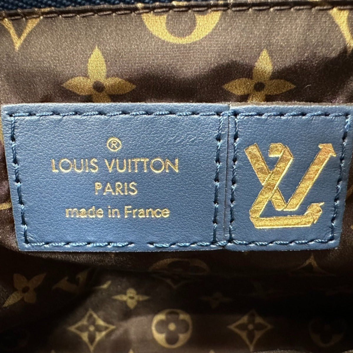 LOUIS VUITTON Shoulder Bag M21057 Monogram canvas Recycled nylon Navy/Silver Bags and pouches Monogram Maximulti Pochette Accessory Women Used | AlmaBagz - Image 15