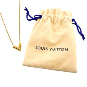 LOUIS VUITTON Necklace M61083 Gold Plated gold Adjustable length Essential V | AlmaBagz