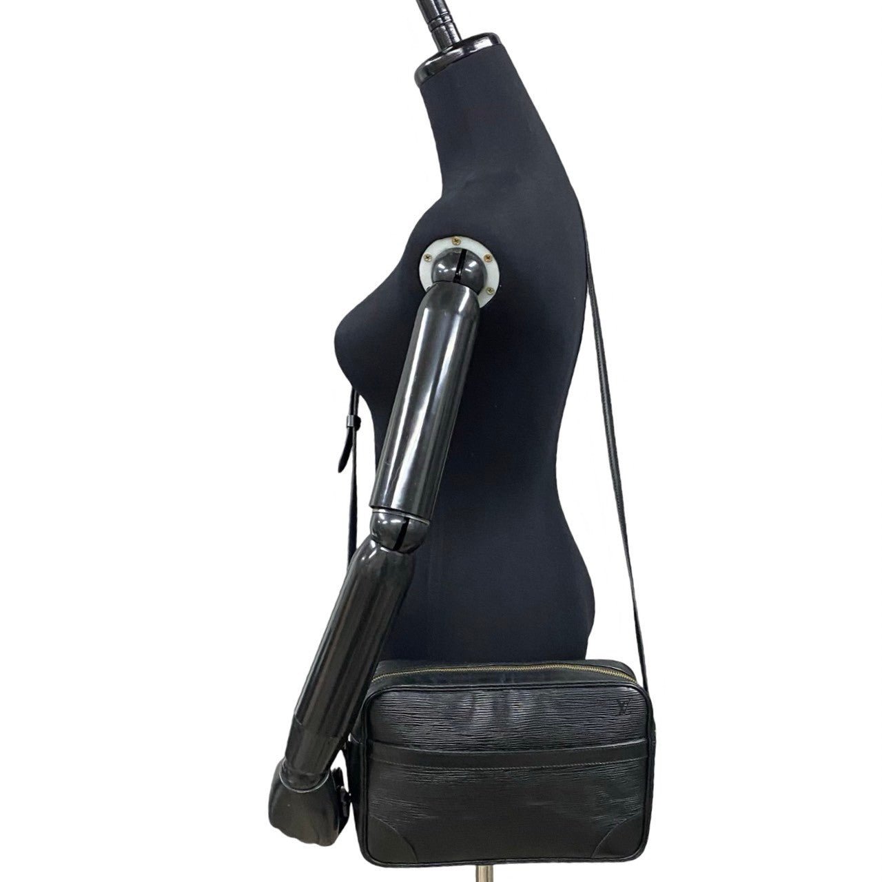 LOUIS VUITTON Shoulder Bag Epi Leather black Epi Trocadero | AlmaBagz - Image 2