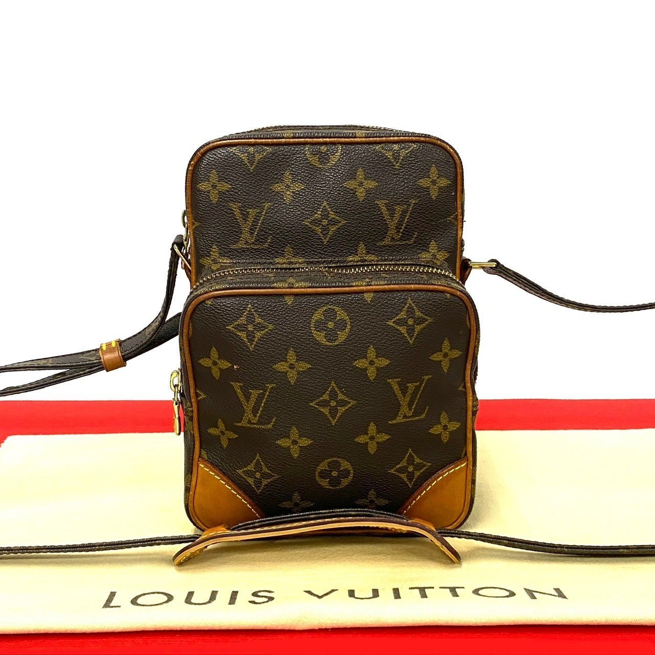 LOUIS VUITTON Shoulder Bag leather Brown Monogram | AlmaBagz - Image 9
