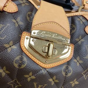 Handbag Luxury Designer By Louis Vuitton  Size: Large | AlmaBagz