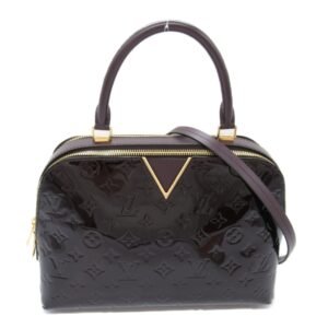 Louis Vuitton  Patent Leather Shoulder Bag | AlmaBagz