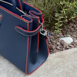 Louis Vuitton - sac twist leather shopping bag | AlmaBagz