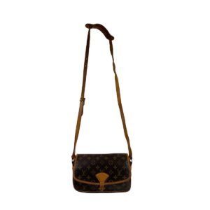 Louis Vuitton Sologne in Monogram Canvas | AlmaBagz