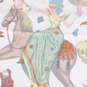 Hermes 90 x 90cm Silk Scarf. | AlmaBagz