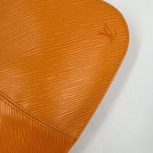 Louis Vuitton Pochette Demi Lune Pochette | AlmaBagz