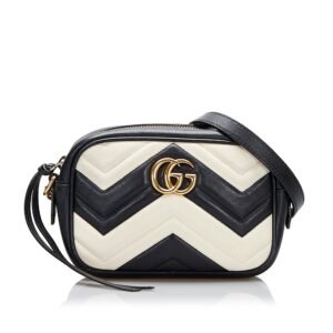 Gucci GG Marmont Matelasse Crossbody Bag | AlmaBagz