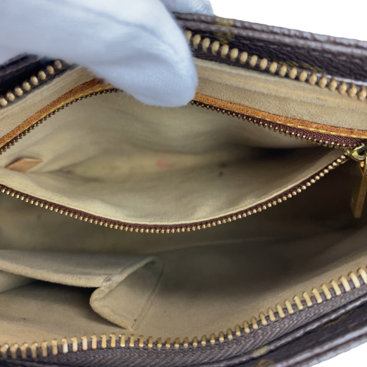 LOUIS VUITTON Shoulder Bag M51146 PVC, Leather Brown Gold Metal Shoulder Bag Monogram LoopingMM Women Used | AlmaBagz - Image 8