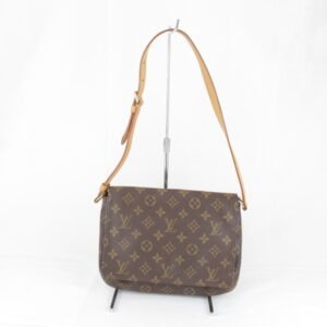 Louis Vuitton Monogram Monogram Canvas Shoulder Bag | AlmaBagz