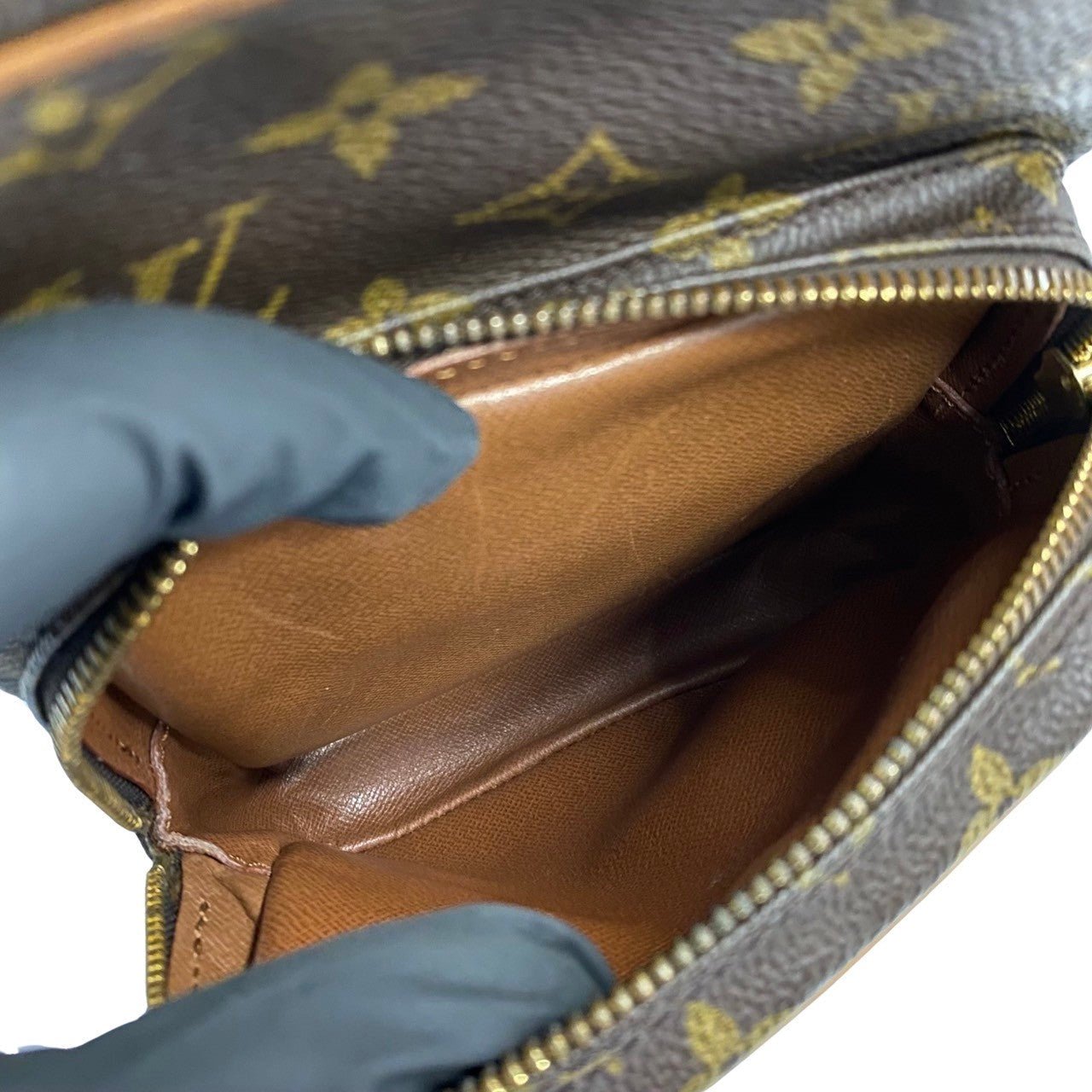 LOUIS VUITTON Shoulder Bag leather Brown Monogram Amazone | AlmaBagz - Image 9