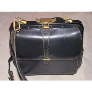 Gucci Vintage Navy Leather Shoulder Bag | AlmaBagz