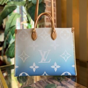 LOUIS VUITTON Forte Dei Marmi By The Pool Onthego GM Blue Ombre Giant Monogram Canvas Raffia Tote Bag | AlmaBagz