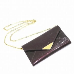 Louis Vuitton Bordeaux Patent leather Sarah wallet accessories | AlmaBagz