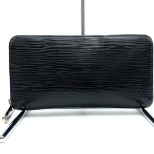 Louis Vuitton Epi  Epi Leather Long Wallet (Bi-Fold) | AlmaBagz