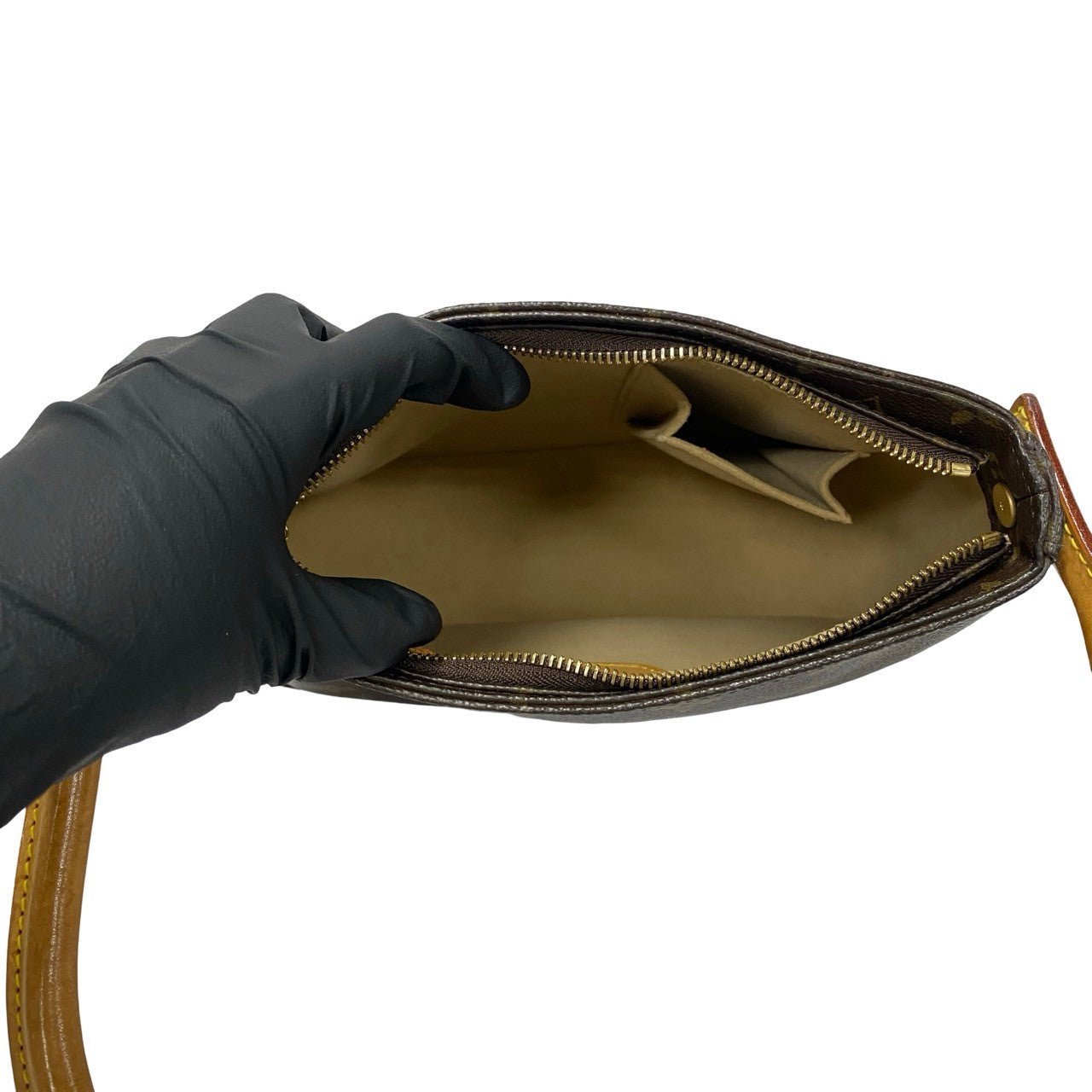 LOUIS VUITTON Shoulder Bag leather Brown | AlmaBagz - Image 9