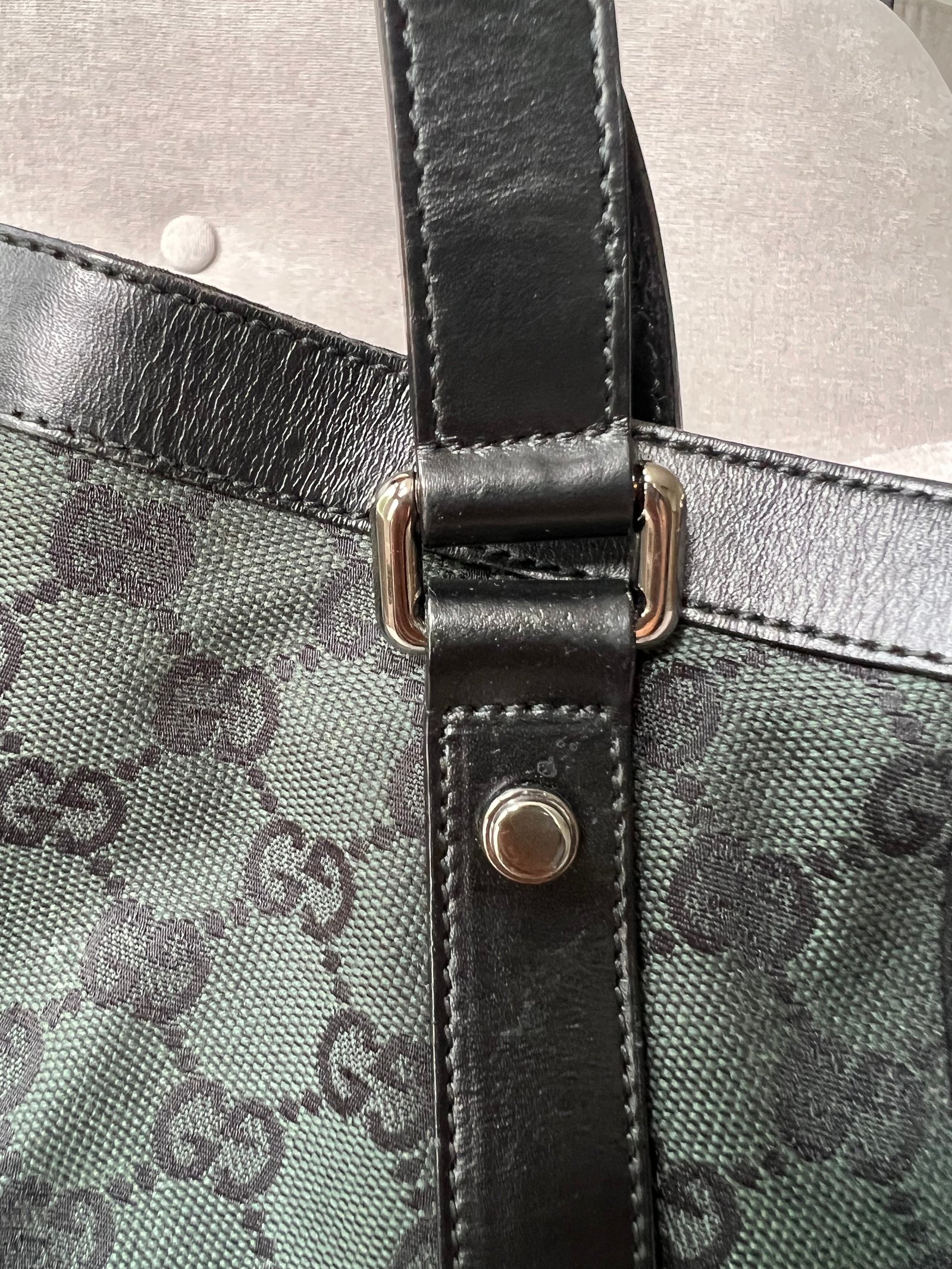 Gucci Abbey Convertible GG Canvas Tote | AlmaBagz - Image 21