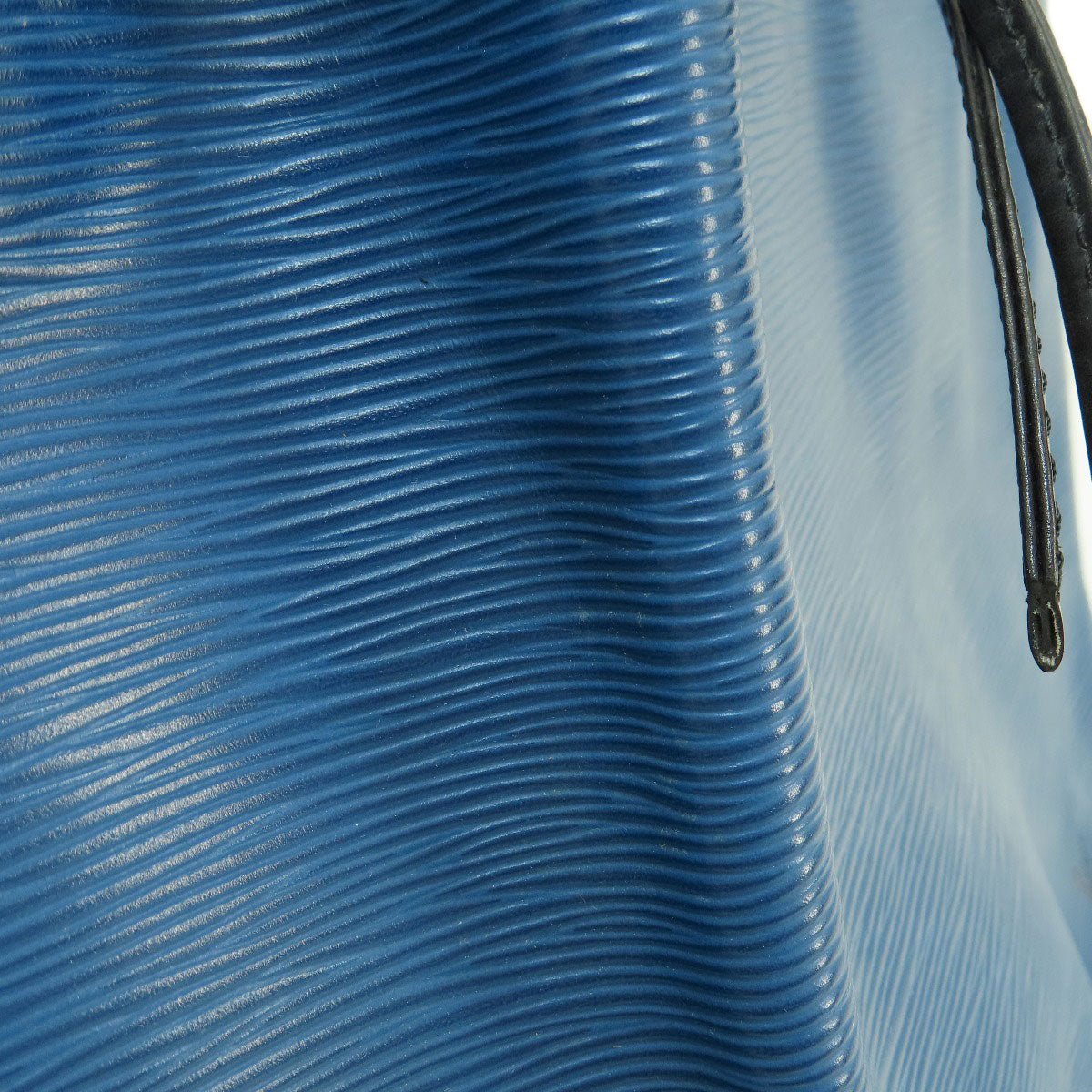 LOUIS VUITTON Shoulder Bag M44152 Epi blue Petit Noe | AlmaBagz - Image 11