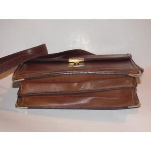 Gucci Vintage Supple Brown Leather Shoulder Bag | AlmaBagz