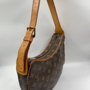 Louis Vuitton Croissant MM | AlmaBagz