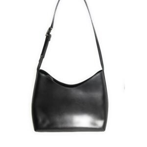 Gucci Vintage Black Leather Shoulder Bag | AlmaBagz