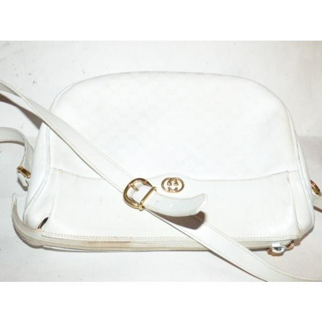 Gucci Webby Vintage Cross Body Crescent Shaped Purse White Micro Guccissima Leather And Coated Canvas | AlmaBagz