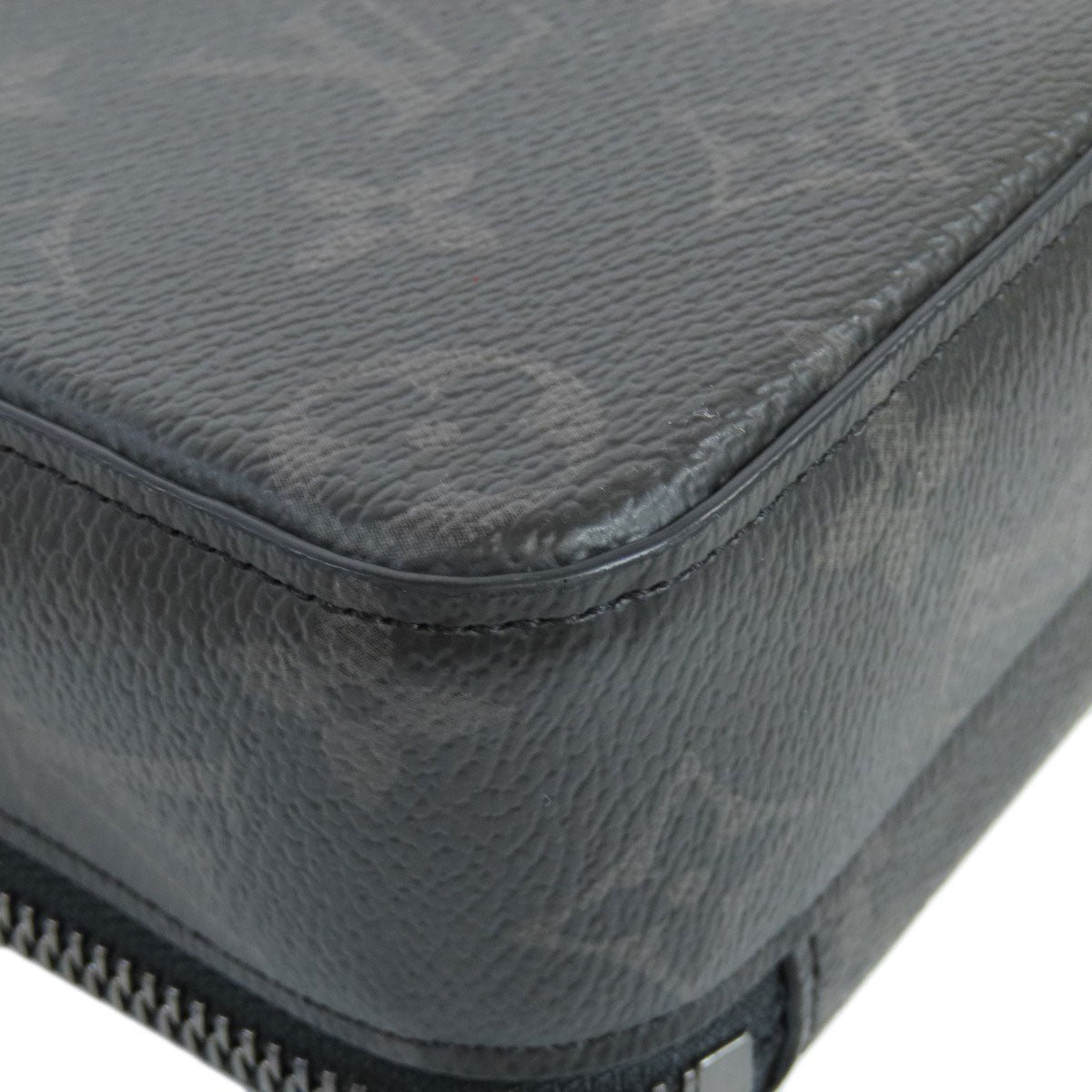 LOUIS VUITTON Shoulder Bag M81260 Monogram Eclipse black Alpha Wearables mens Used | AlmaBagz - Image 18