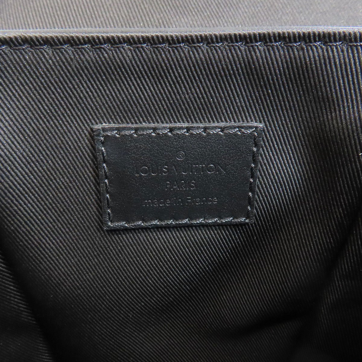 LOUIS VUITTON Sling bag M58495 Taurillon Clemence black Christopher XS Women Used | AlmaBagz - Image 5