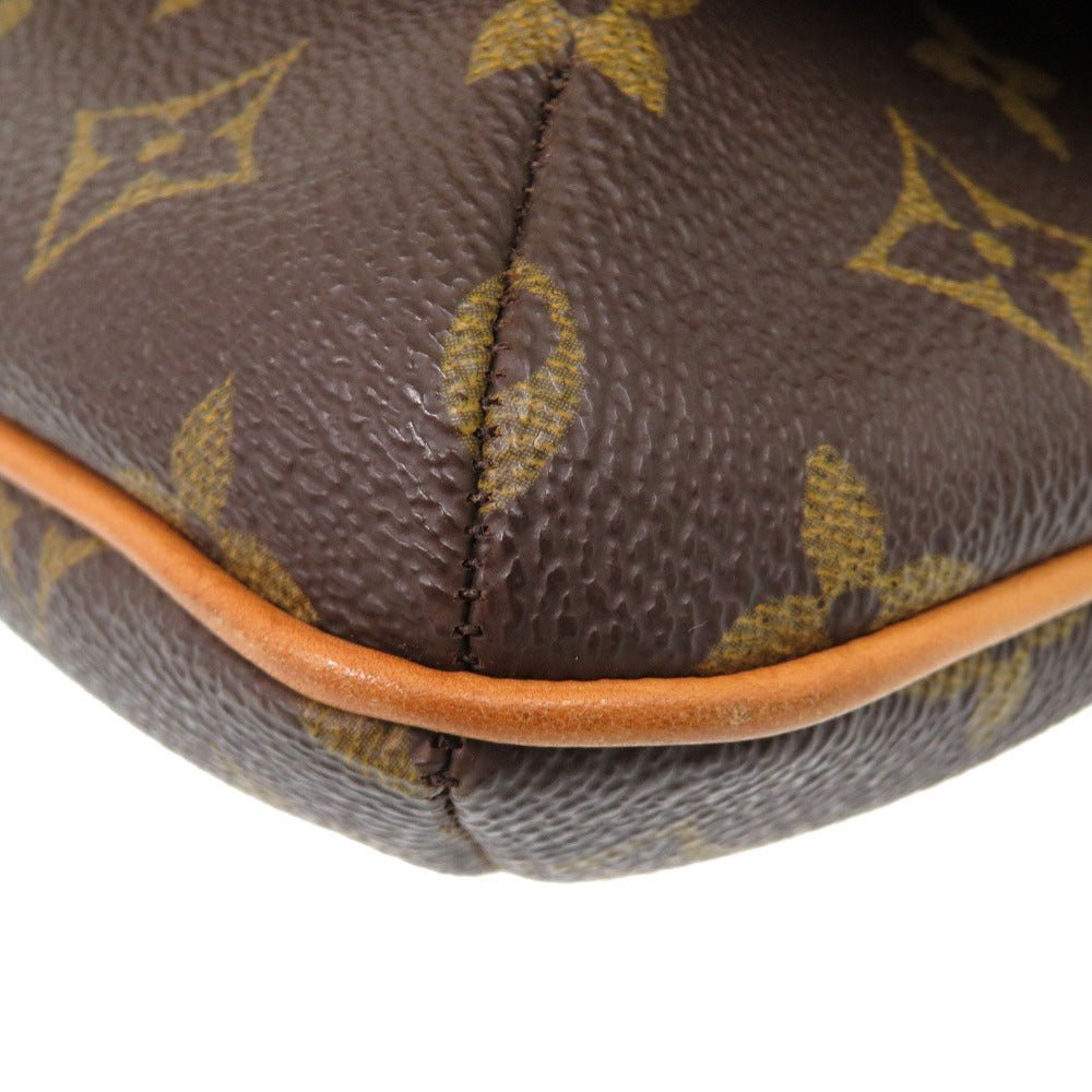 LOUIS VUITTON Shoulder Bag M51257 Monogram canvas Brown Monogram Musette Tango Short Strap | AlmaBagz - Image 5