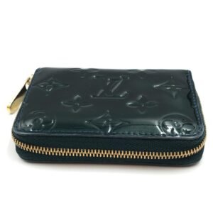 Louis Vuitton Green Patent leather Portefeuille zippy wallet accessories | AlmaBagz