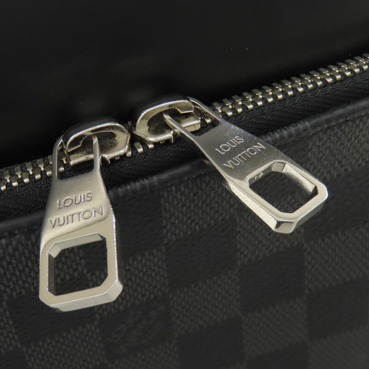 LOUIS VUITTON Shoulder Bag N41408 Damier canvas black Diton PM | AlmaBagz - Image 10