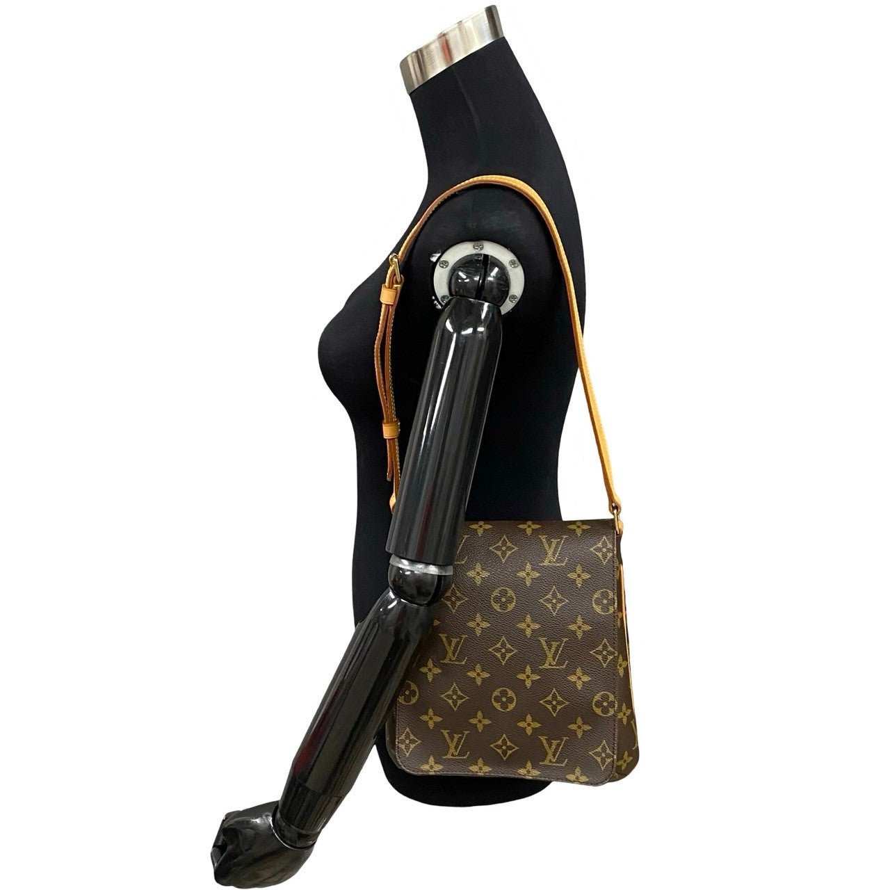 LOUIS VUITTON Shoulder Bag leather Brown Monogram Musette Salsa | AlmaBagz - Image 2