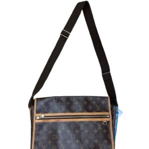 Handbag Luxury Designer By Louis Vuitton Bosphore Messenger Bag Monogram canvas GM Size: Medium | AlmaBagz