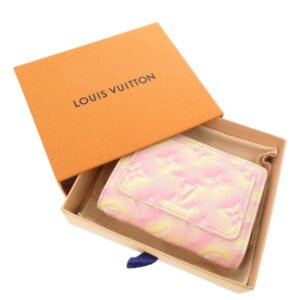 LOUIS VUITTON Bifold Wallet M81529 Monogram Ann Platt Light pink Monogram Unplant Portefeuille Claire Women Used | AlmaBagz